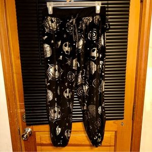 {23} Disney the Nightmare before Christmas pants.        B